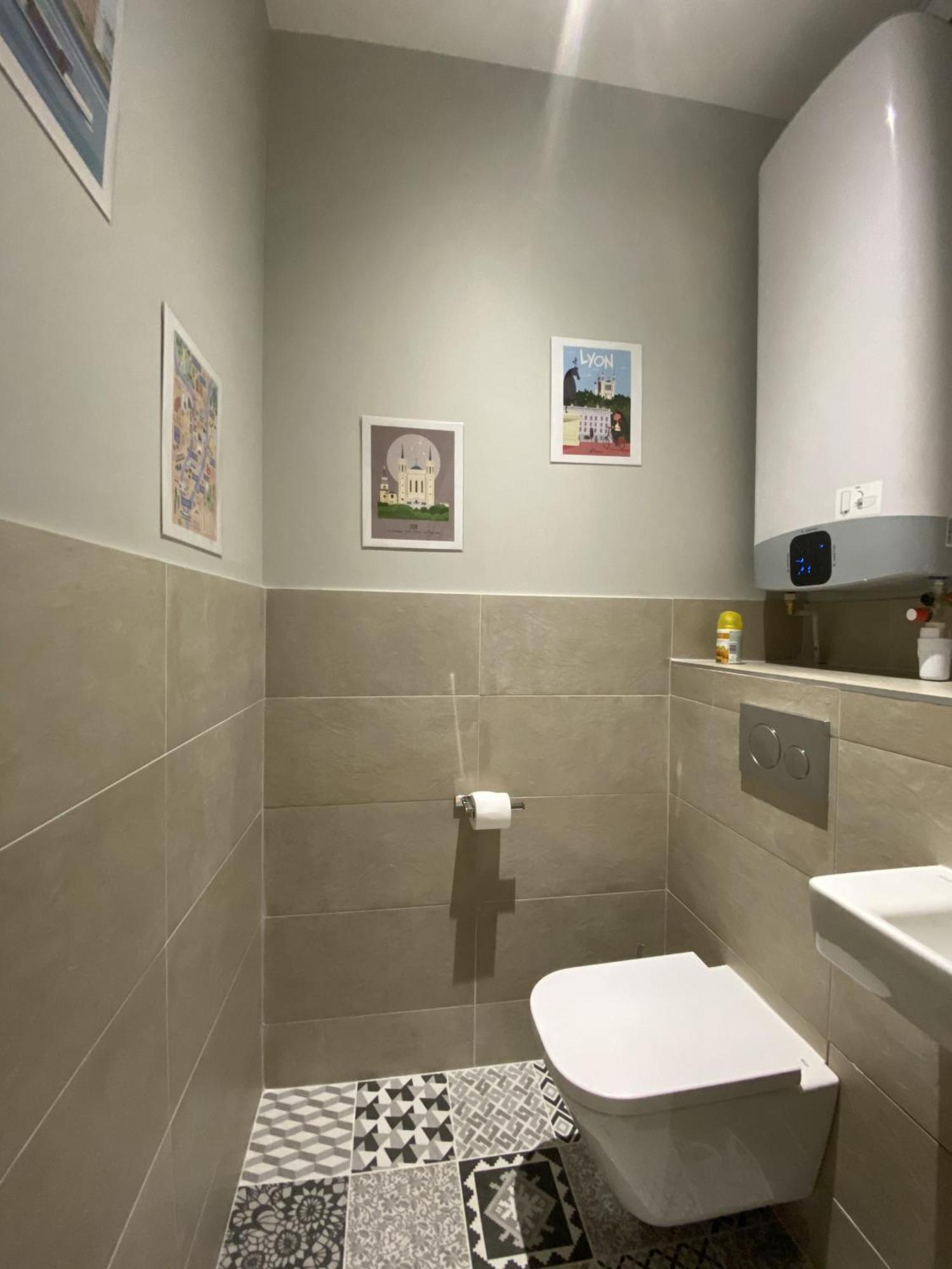 Appartement De Standing Pour 6 Refait A Neuf Λυών Εξωτερικό φωτογραφία